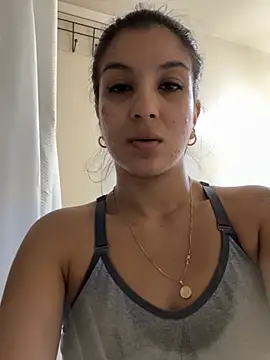 Snapshot of Saritahinc chatting on 16, 7, 2026 Saritahinc online show from 16, 7, 2026