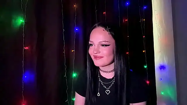 CarmeliaGentelia online show from 12, 7, 2026
