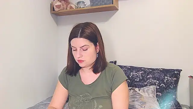 alisenties online show from 3, 3, 2025