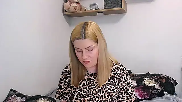 Snapshot of alisenties chatting on 10, 5, 2026 alisenties online show from 10, 5, 2026