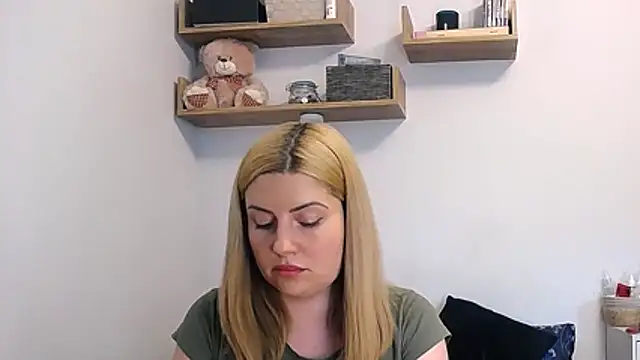 Snapshot of alisenties chatting on 12, 6, 2026 alisenties online show from 12, 6, 2026