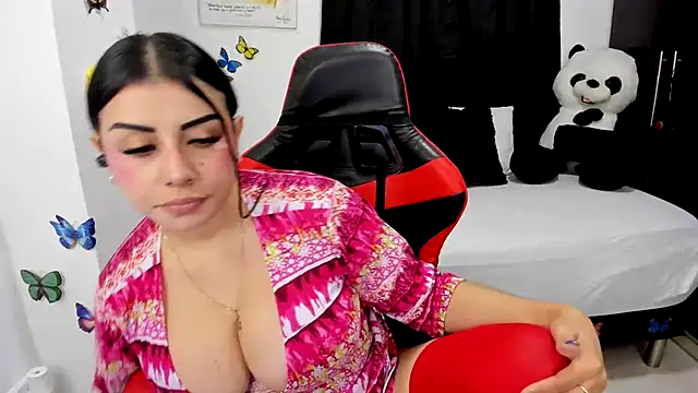 lucy007  online show from 1, 10, 2025