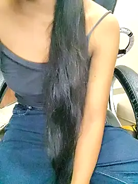 Snapshot of RIYA_SHARMA_3 chatting on 17, 7, 2026 RIYA SHARMA 3 online show from 17, 7, 2026