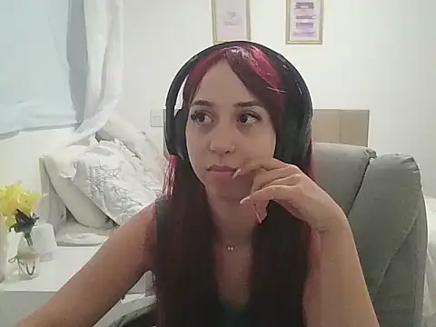Snapshot of kattyycat chatting on 6, 8, 2026 kattyycat online show from 6, 8, 2026