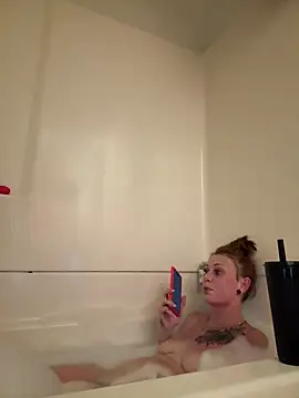 RedHeadsDoITBetter4 online show from 17, 7, 2026
