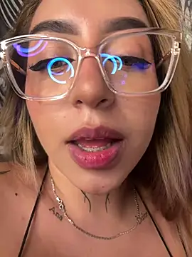 Velvet1  online show from 17, 7, 2026