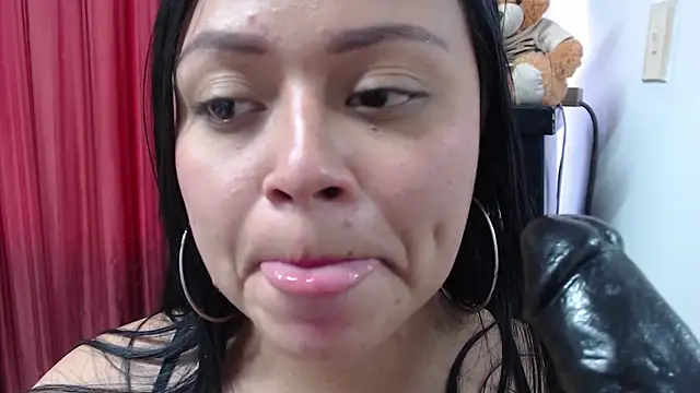 gabriela grace online show from 3, 2, 2025