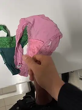 swissboy22 online show from 18, 12, 2025