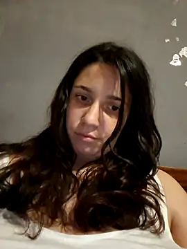 LeylaYvess online show from 23, 7, 2026