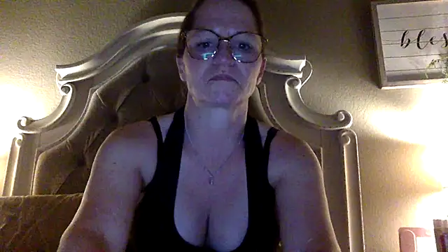 Snapshot of hollydeanbaby chatting on 23, 7, 2026 hollydeanbaby online show from 23, 7, 2026