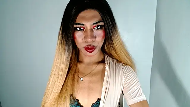 Vixen Erotica online show from 27, 7, 2026