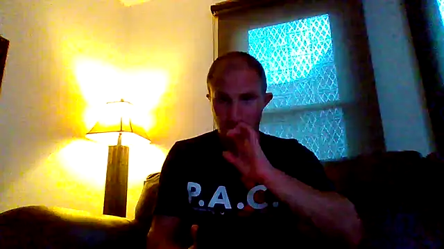 Snapshot of BJKing712 chatting on 4, 8, 2026 BJKing712 online show from 4, 8, 2026