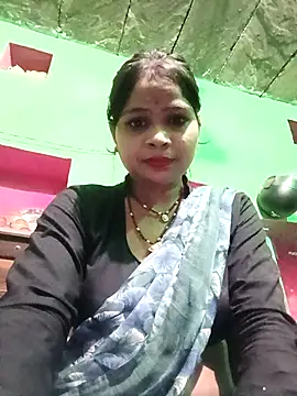 Snapshot of Miss_priya55 chatting on 2, 8, 2026 Miss priya55 online show from 2, 8, 2026