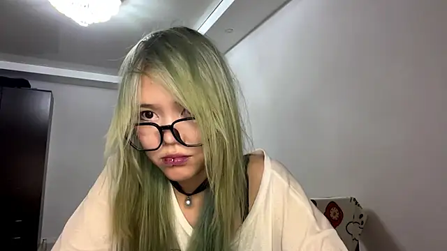 Snapshot of KairiNox chatting on 25, 7, 2026 KairiNox online show from 25, 7, 2026