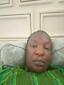Snapshot of curvyreen chatting on 5, 8, 2026 curvyreen online show from 5, 8, 2026