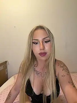 Snapshot of mila_kween chatting on 27, 7, 2026 mila kween online show from 27, 7, 2026