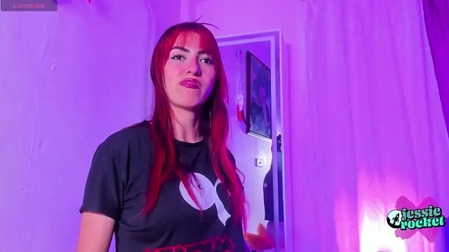 jessierocketx online show from 13, 10, 2025