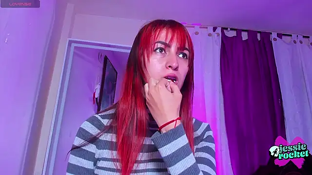 jessierocketx online show from 17, 10, 2025