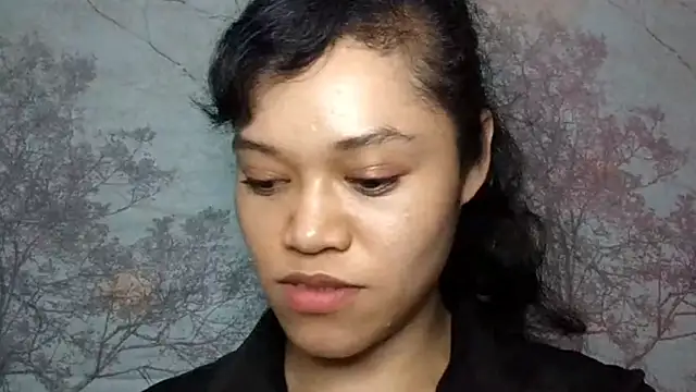 Snapshot of Queen_Rubyyy chatting on 10, 8, 2026 Queen Rubyyy online show from 10, 8, 2026