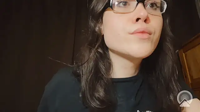 RachelSav online show from 28, 7, 2026
