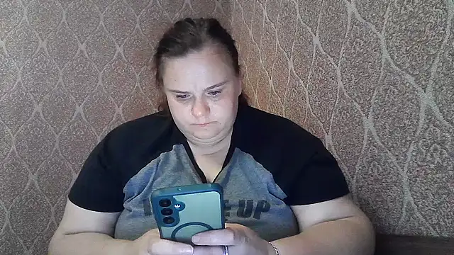 DollyGersonnn online show from 27, 7, 2026