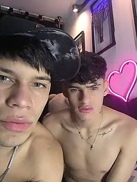 Snapshot of Boys_Eyes chatting on 2, 8, 2026 Boys Eyes online show from 2, 8, 2026