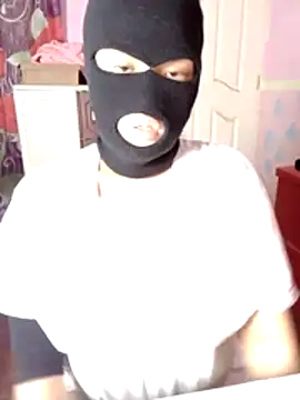 prettymeeeeeee online show from 5, 8, 2026