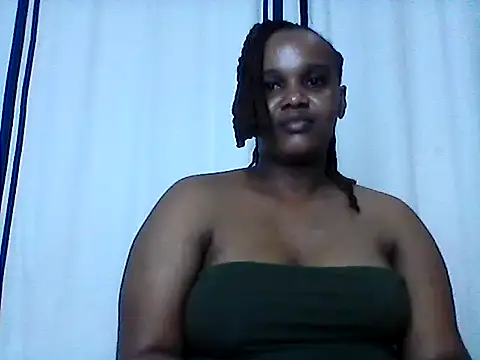 Snapshot of Happylolaa chatting on 30, 7, 2026 Happylolaa online show from 30, 7, 2026
