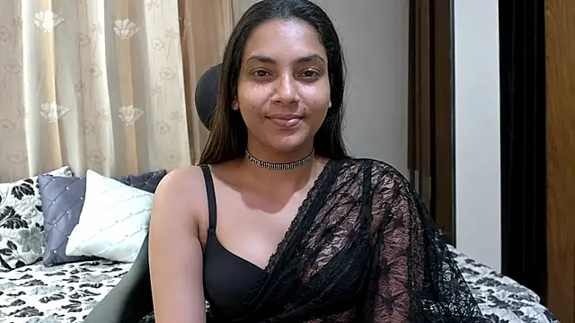 Snapshot of Sexy_trishaa3 chatting on 30, 7, 2026 Sexy trishaa3 online show from 30, 7, 2026
