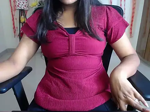 Snapshot of shy_girll01 chatting on 2, 8, 2026 shy girll01 online show from 2, 8, 2026