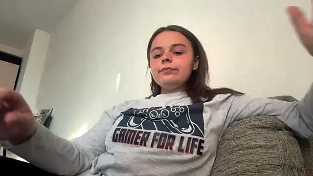 LorileeKaliszewski online show from 7, 8, 2026