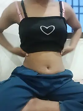 Snapshot of HOTDARLING420 chatting on 6, 8, 2026 HOTDARLING420 online show from 6, 8, 2026