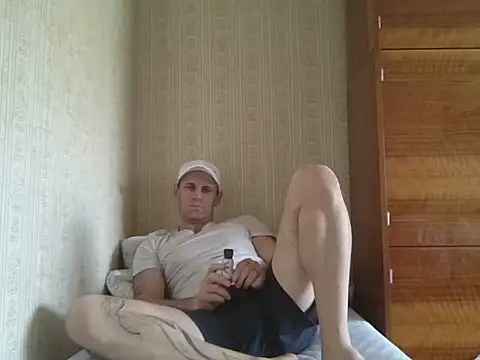 Snapshot of Sasha_yourboy chatting on 4, 8, 2026 Sasha yourboy online show from 4, 8, 2026