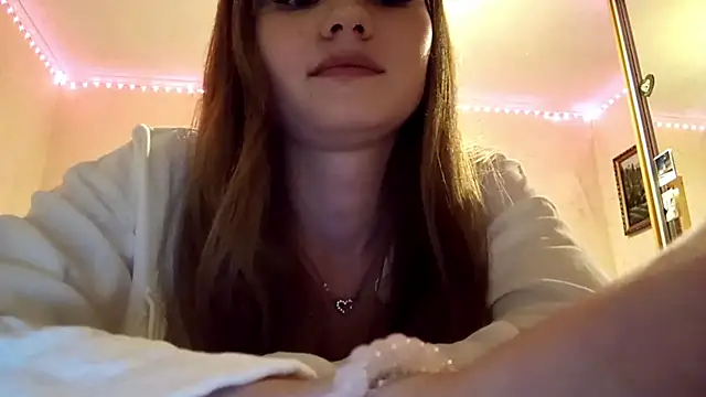 LiziArms online show from 4, 8, 2026