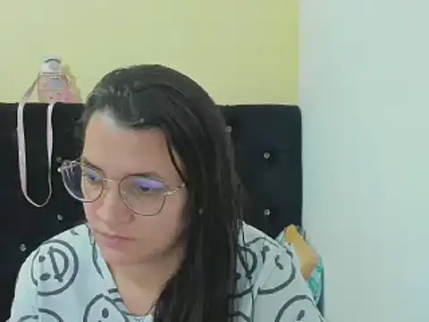 Snapshot of MARILYN_GARCIA chatting on 21, 12, 2024 MARILYN GARCIA online show from 21, 12, 2024