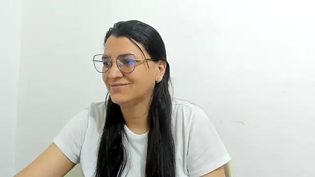 Snapshot of MARILYN_GARCIA chatting on 27, 9, 2025 MARILYN GARCIA online show from 27, 9, 2025