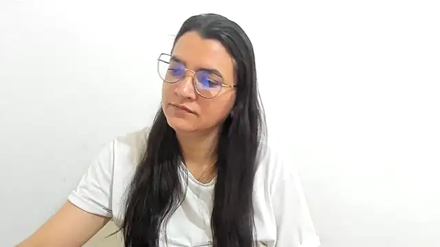 Snapshot of MARILYN_GARCIA chatting on 29, 9, 2025 MARILYN GARCIA online show from 29, 9, 2025