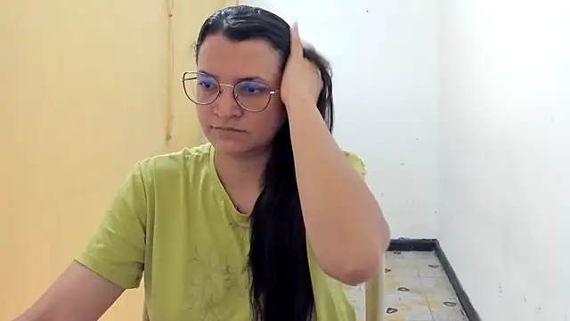 MARILYN GARCIA online show from 18, 10, 2025