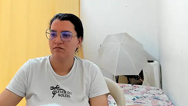 Snapshot of MARILYN_GARCIA chatting on 28, 5, 2026 MARILYN GARCIA online show from 28, 5, 2026