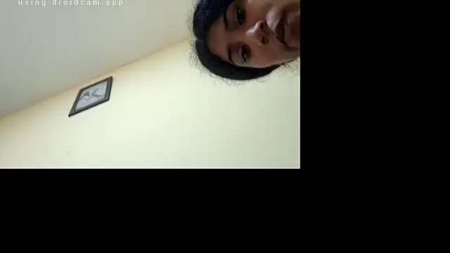 Snapshot of valquiri1 chatting on 5, 8, 2026 valquiri1 online show from 5, 8, 2026