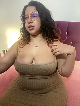 Snapshot of shara_ chatting on 28, 2, 2025 shara online show from 28, 2, 2025