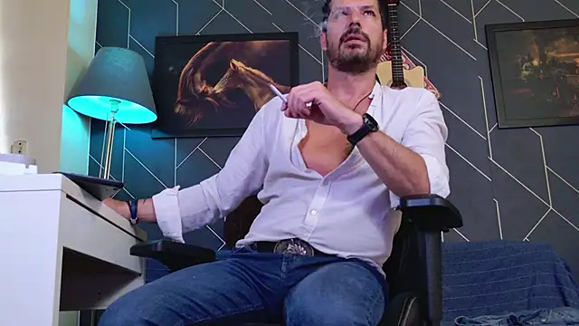 Snapshot of ChrisKox chatting on 23, 2, 2026 ChrisKox online show from 23, 2, 2026