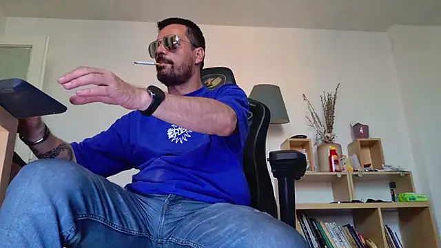 Snapshot of ChrisKox chatting on 26, 5, 2026 ChrisKox online show from 26, 5, 2026
