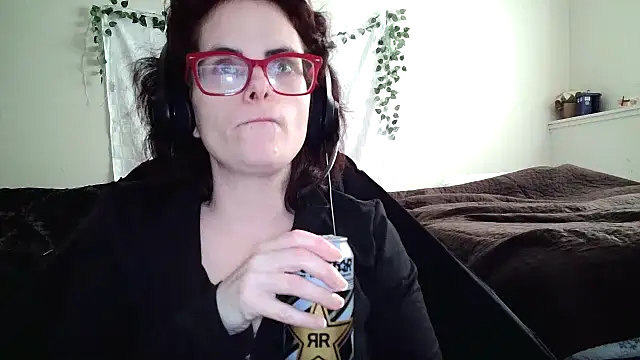 Snapshot of JessaBella chatting on 27, 4, 2026 JessaBella online show from 27, 4, 2026