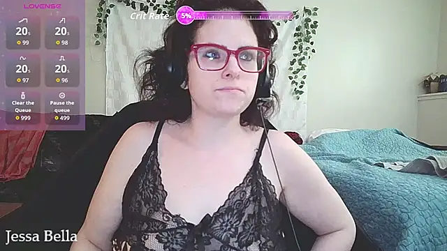 Snapshot of JessaBella chatting on 4, 5, 2026 JessaBella online show from 4, 5, 2026