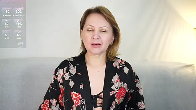 Snapshot of LitleSun chatting on 23, 2, 2025 LitleSun online show from 23, 2, 2025