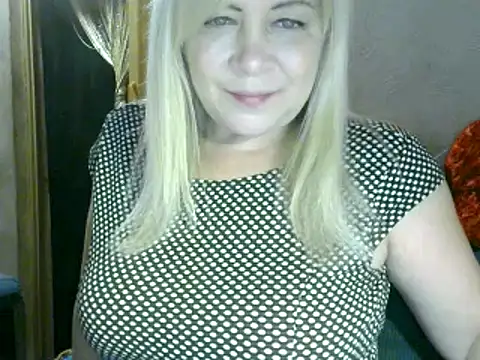 Snapshot of AgoniA7 chatting on 1, 3, 2025 AgoniA7 online show from 1, 3, 2025