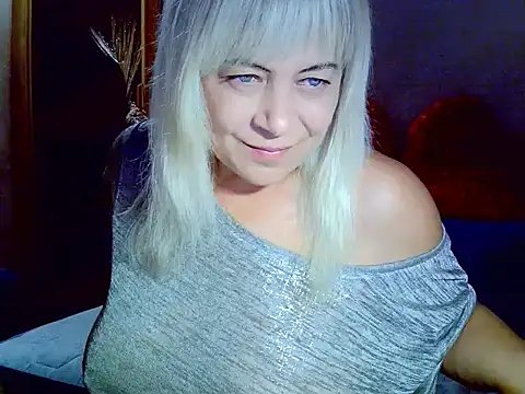 Snapshot of AgoniA7 chatting on 9, 9, 2025 AgoniA7 online show from 9, 9, 2025