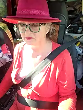 MucMilf59 online show from 7, 4, 2026