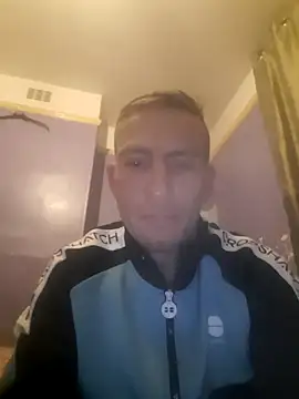 Snapshot of SexyMan2020ka chatting on 15, 10, 2025 SexyMan2020ka online show from 15, 10, 2025